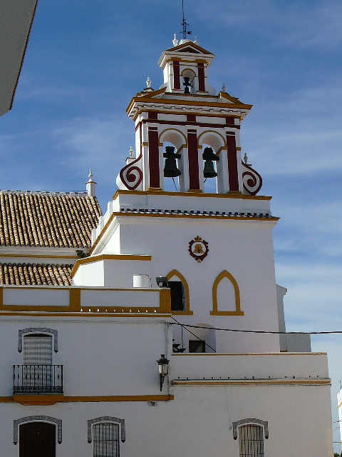Eglise de Guillena Eglise dédiée à la <i>Virgen de la Granada</i>.