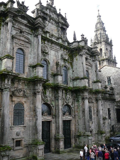 La Cathédrale de Saint Jacques de Compostelle Vue depuis la place <i>da Inmaculada</i>