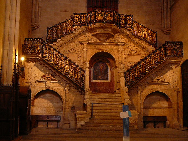 Escalier doré de la Cathédrale de Burgos 