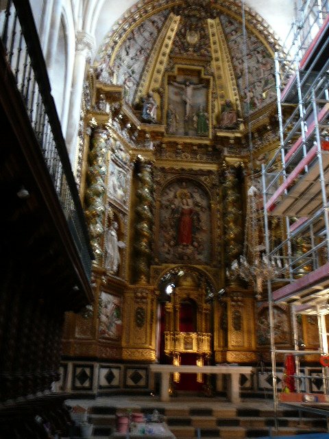 Retable de l'église du Monastère Royal de <i>las Huelgas</i> à Burgos En cours de restauration.